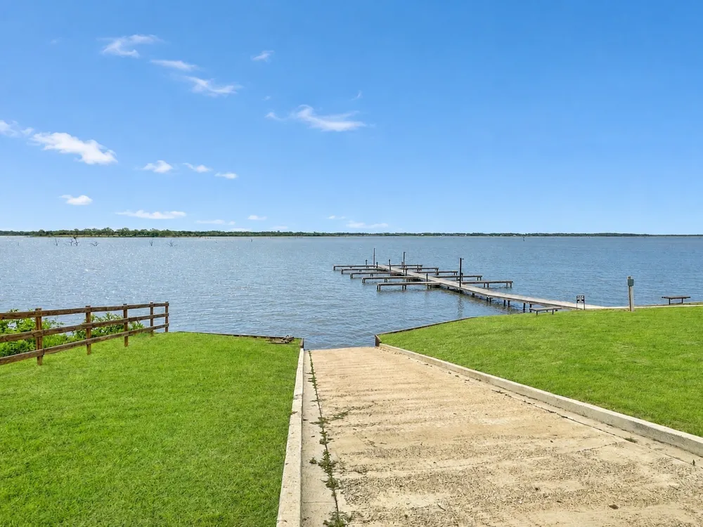 Richland Park Drive Corsicana, TX 75109
