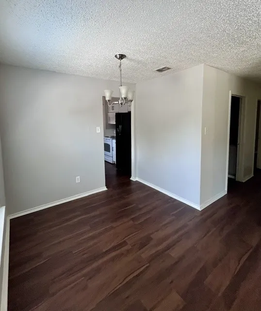 3013 Clover Lane Euless, TX 76039