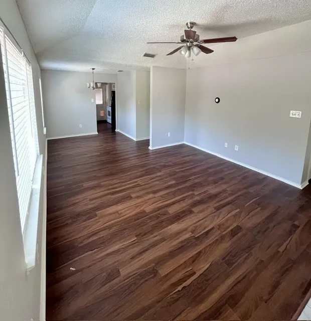 3013 Clover Lane Euless, TX 76039