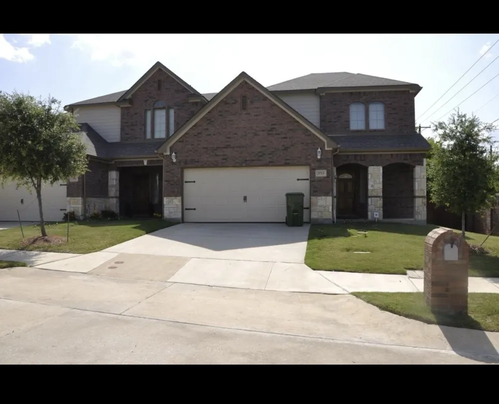 3713 Pearl Trail Garland, TX 75044