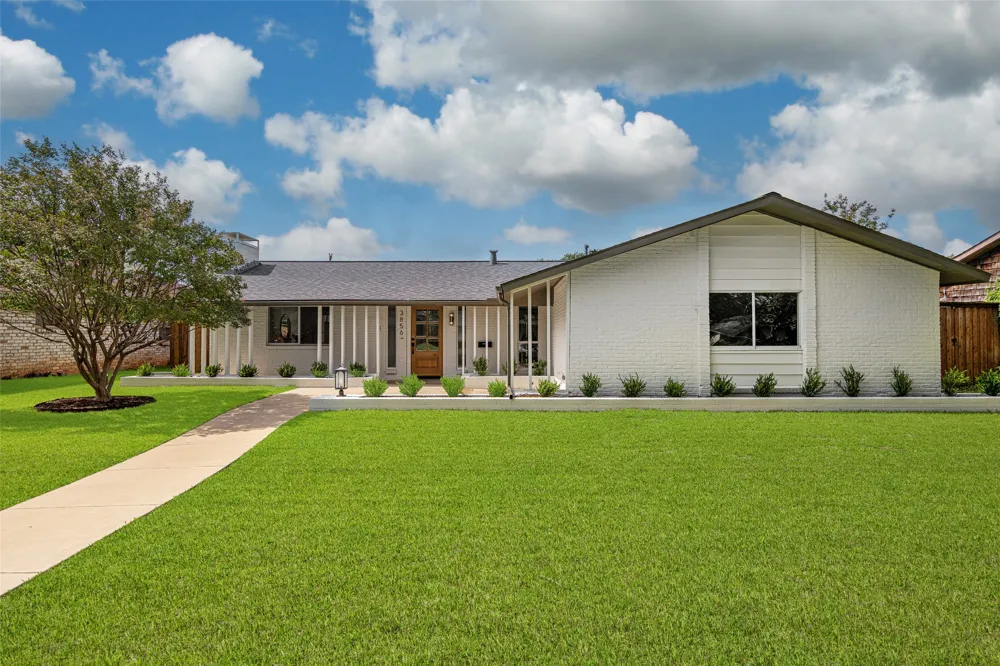 3856 Antigua Drive Dallas, TX 75244