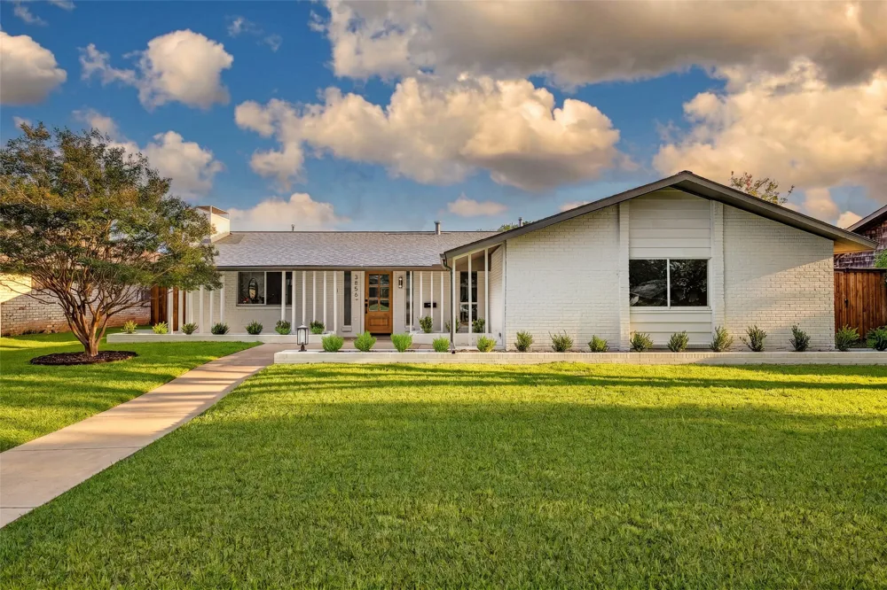3856 Antigua Drive Dallas, TX 75244
