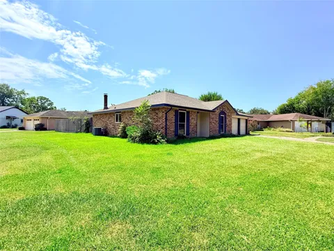 2410 Point Comfort Court