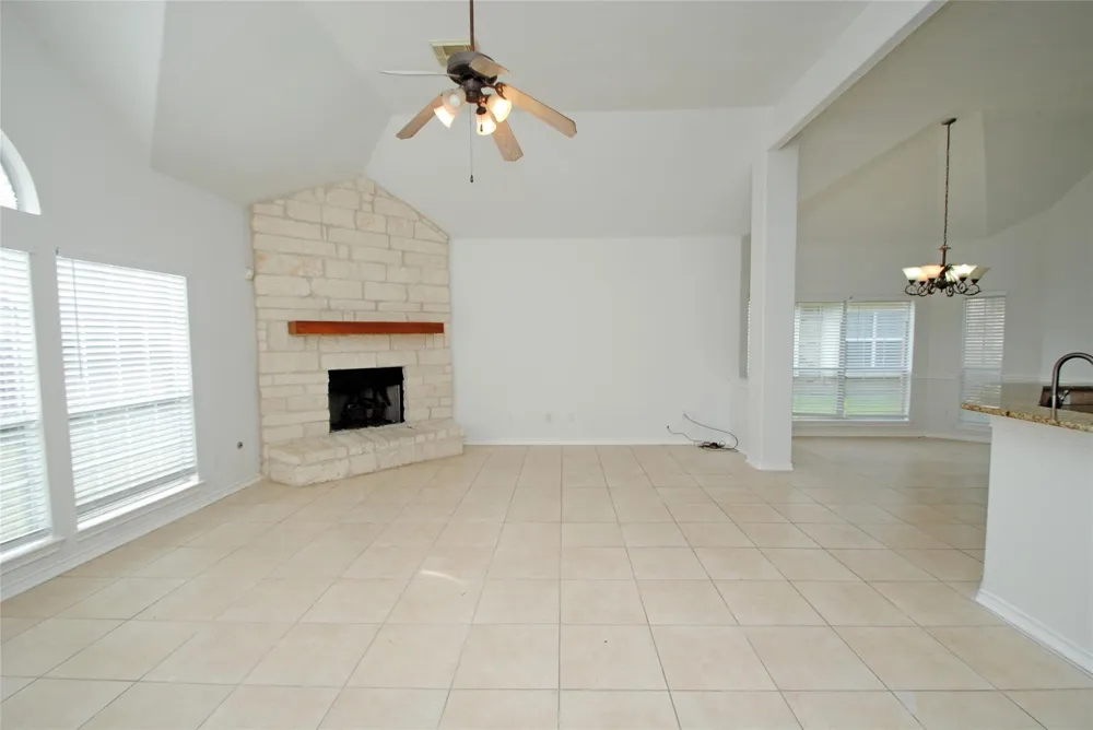 25607 Creston Meadow Drive Richmond, TX 77406