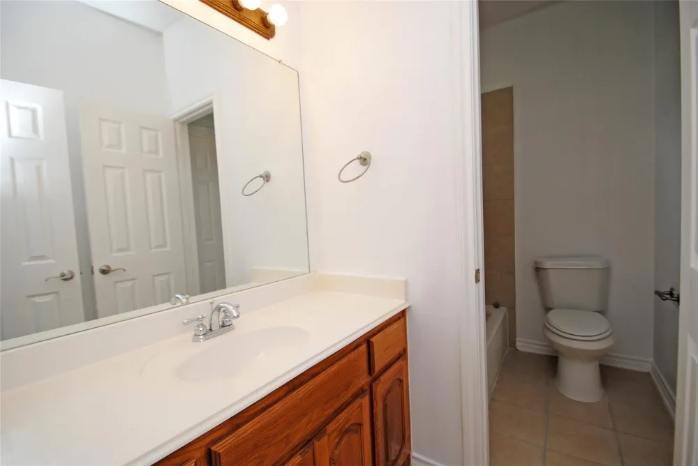 25607 Creston Meadow Drive Richmond, TX 77406