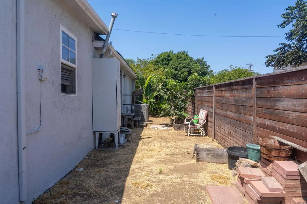 3175 Clay Avenue San Diego, CA 92113