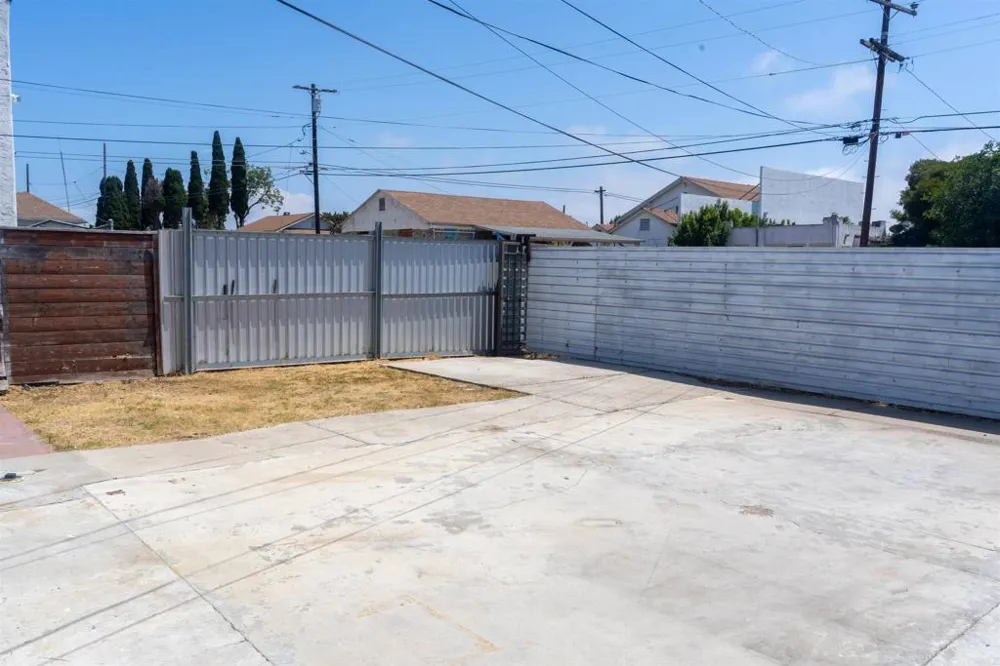 3175 Clay Avenue San Diego, CA 92113