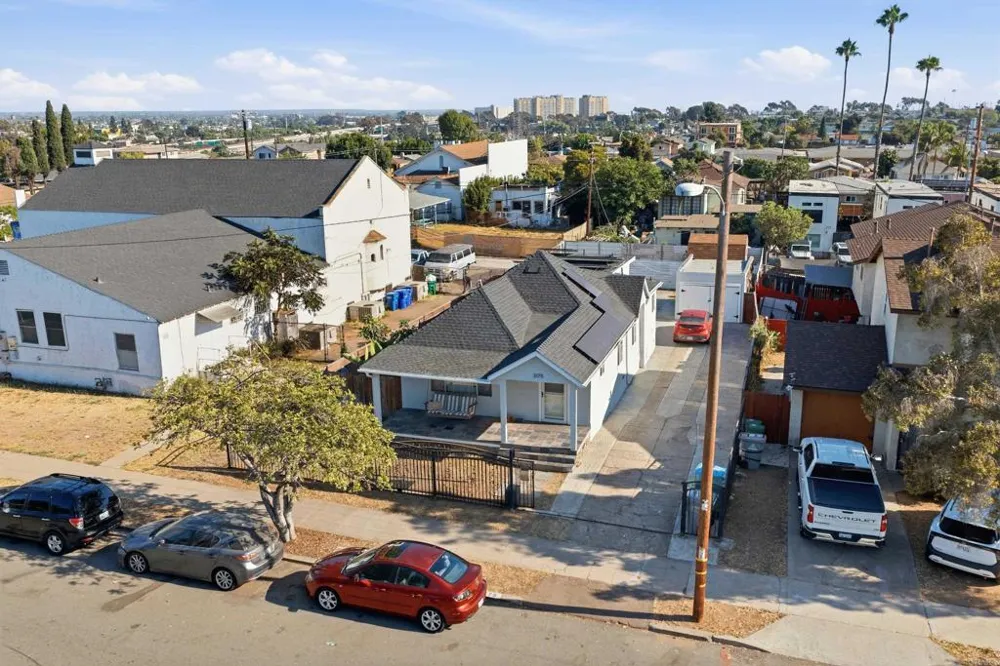 3175 Clay Avenue San Diego, CA 92113