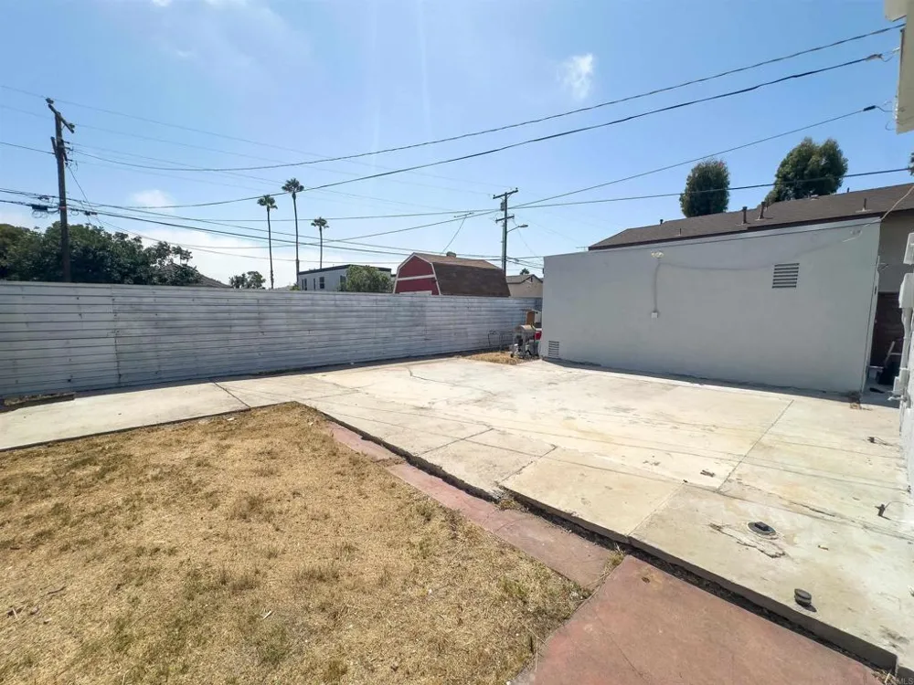 3175 Clay Avenue San Diego, CA 92113