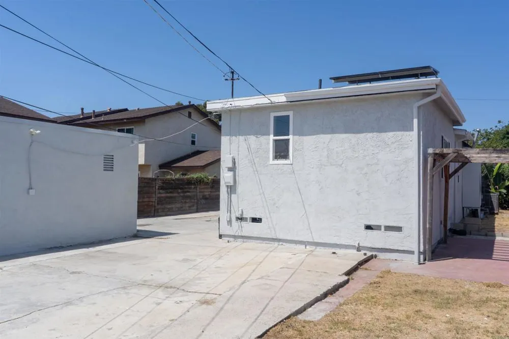 3175 Clay Avenue San Diego, CA 92113