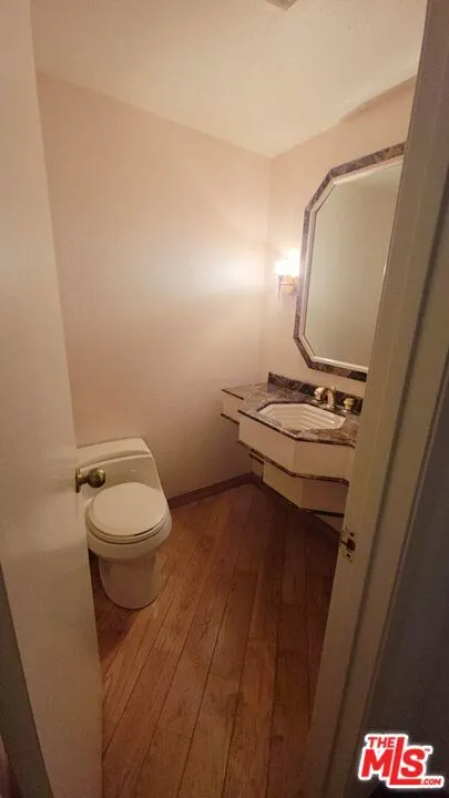 1629 Michael Lane Los Angeles, CA 90272