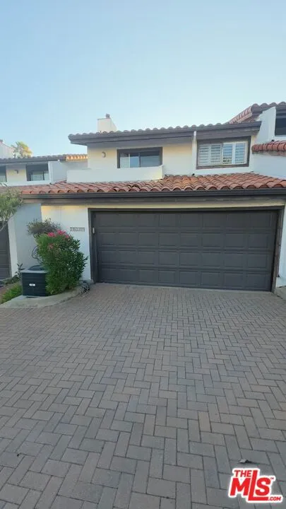 1629 Michael Lane Los Angeles, CA 90272