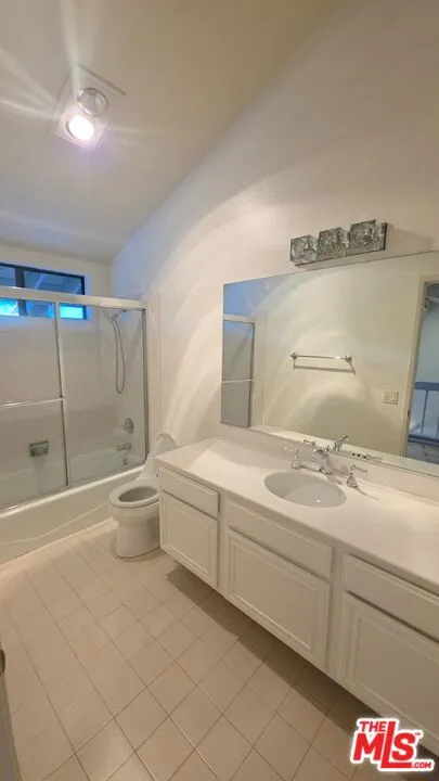 1629 Michael Lane Los Angeles, CA 90272