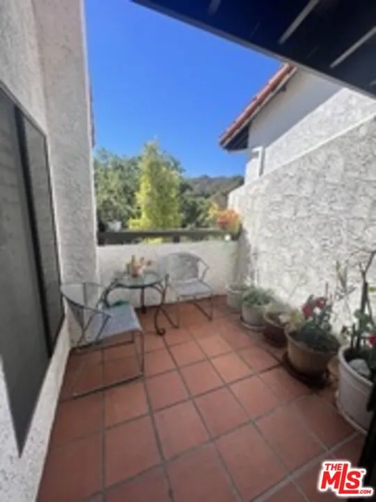 1629 Michael Lane Los Angeles, CA 90272