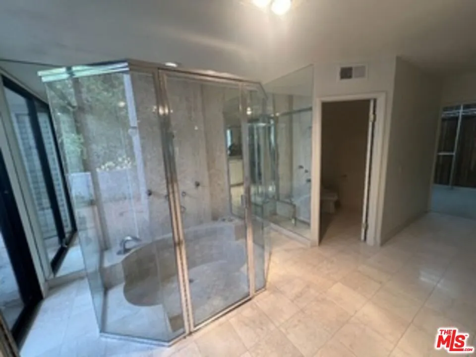 1629 Michael Lane Los Angeles, CA 90272