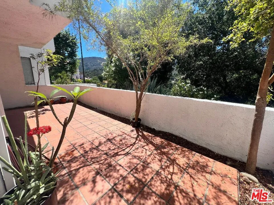 1629 Michael Lane Los Angeles, CA 90272