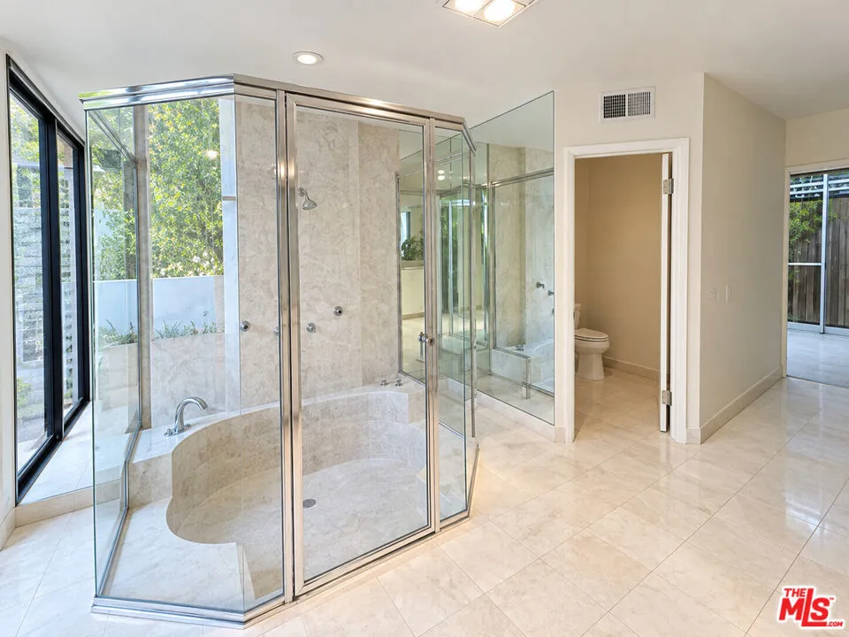 1629 Michael Lane Los Angeles, CA 90272