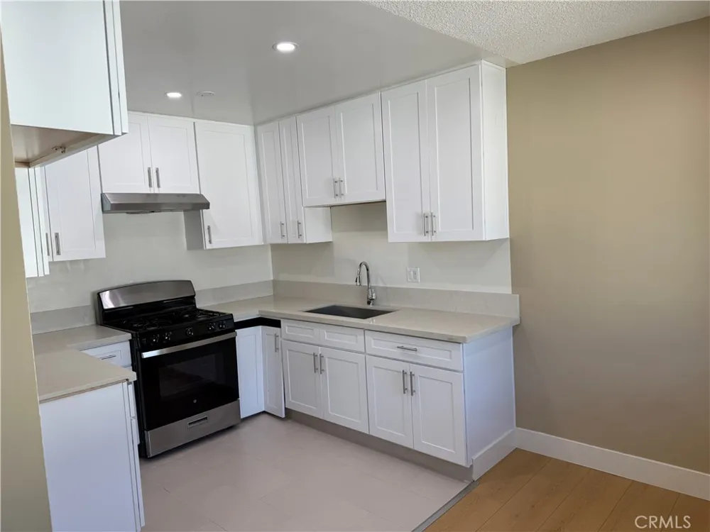 600 E Acacia Avenue #8 Glendale, CA 91205