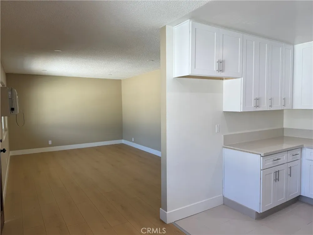 600 E Acacia Avenue #8 Glendale, CA 91205