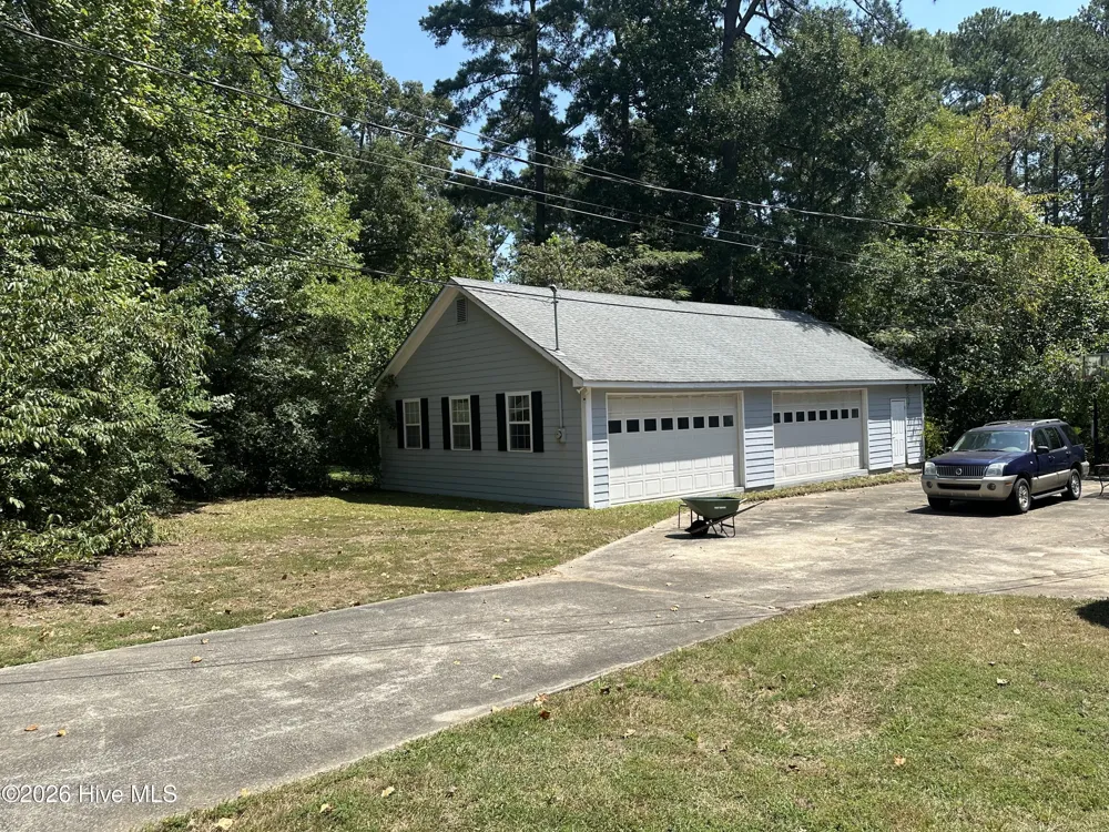 1011 Parkside Drive NW Wilson, NC 27896