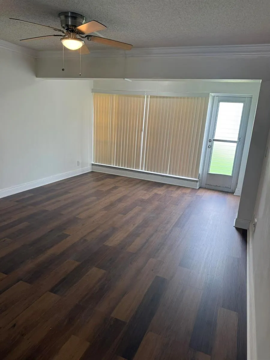 2601 Red Hibiscus Boulevard Delray Beach, FL 33445