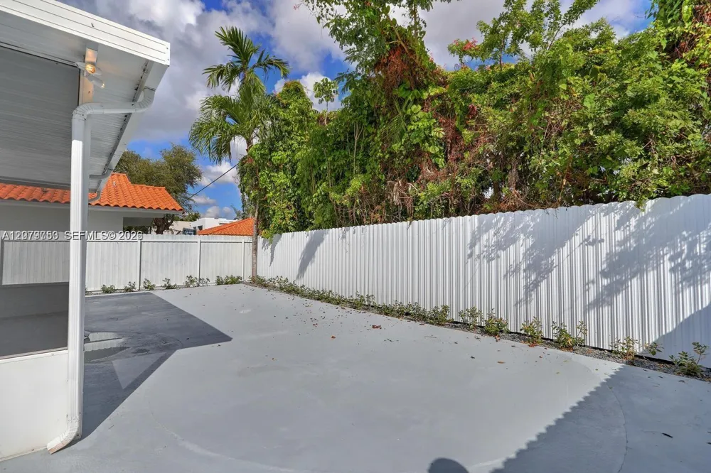 3509 SW 23rd Ter #3509 Miami, FL 33145