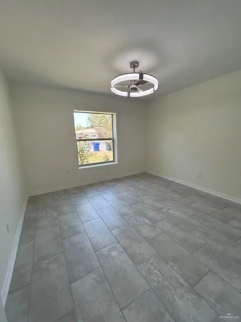 7016 14th Lane McAllen, TX 78504
