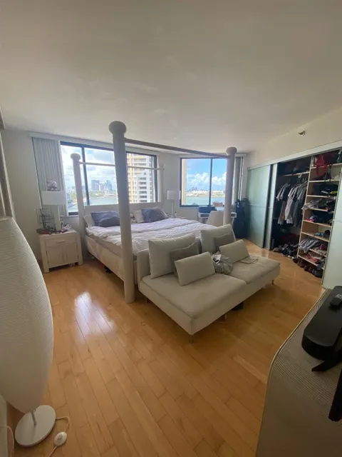 540 BRICKELL KEY DRIVE #1214