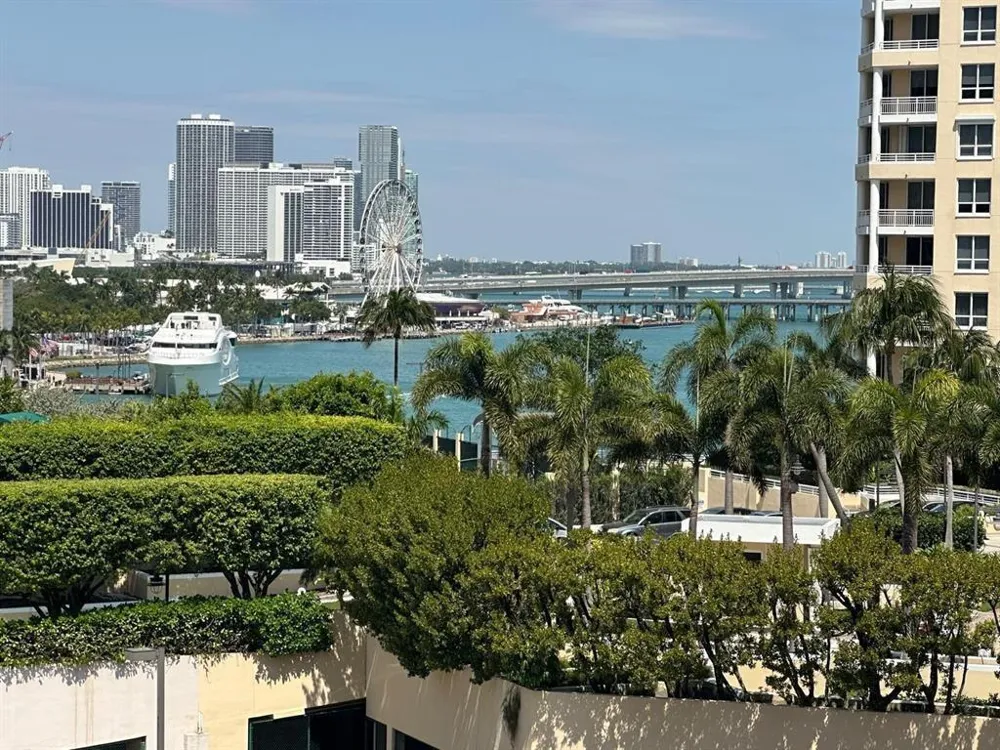 540 BRICKELL KEY DRIVE #1214 Miami, FL 33131