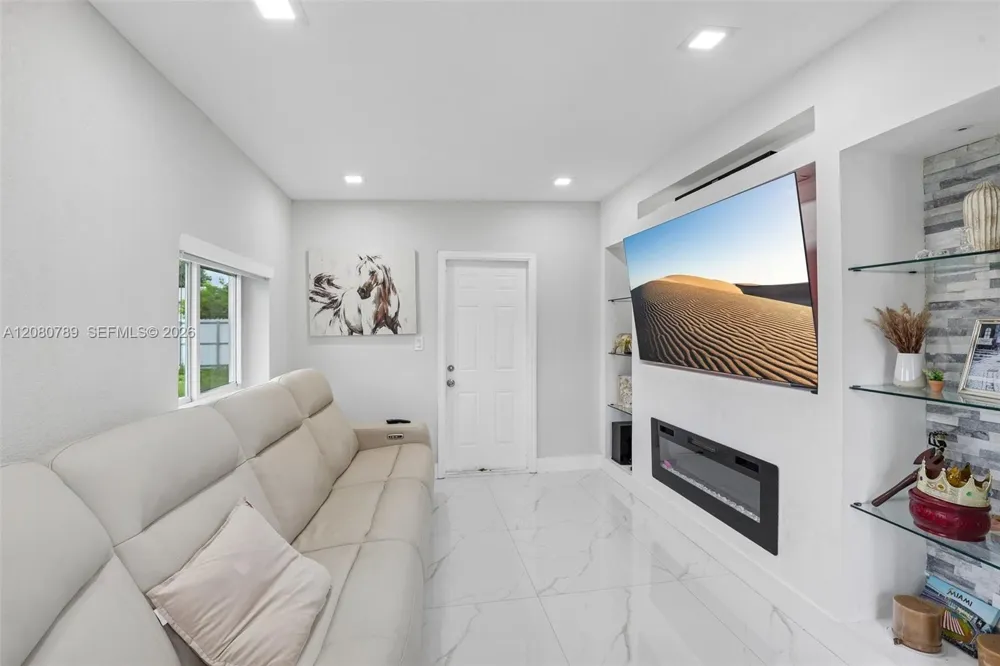 14520 SW 293rd St Homestead, FL 33033