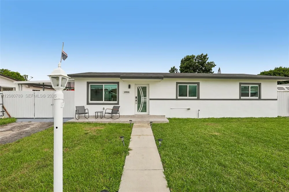 14520 SW 293rd St Homestead, FL 33033