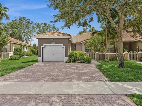7420 S Aragon Blvd #1