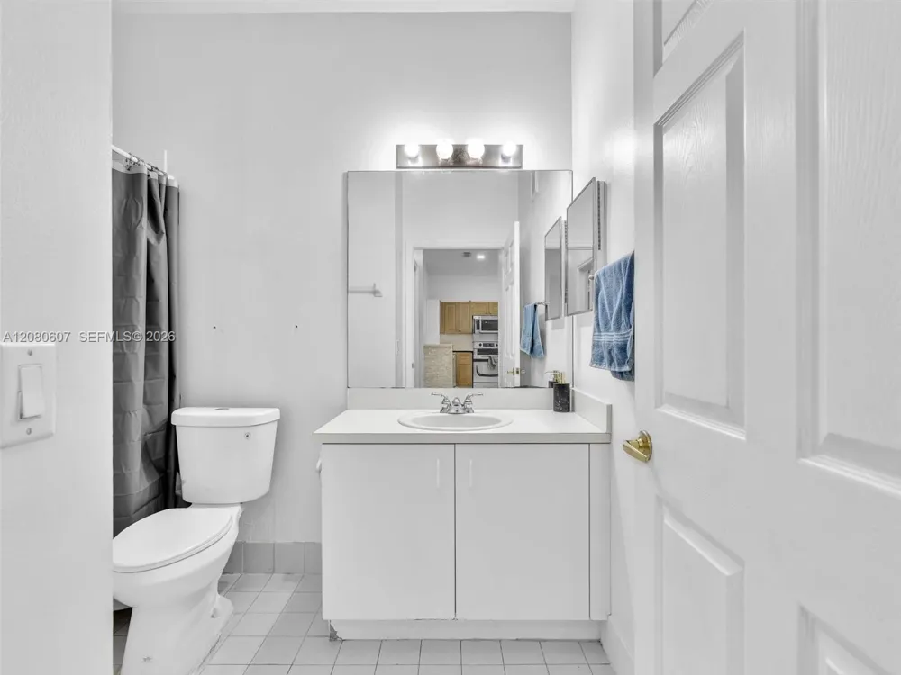 7420 S Aragon Blvd #1 Sunrise, FL 33313
