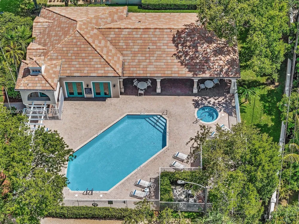 7420 S Aragon Blvd #1 Sunrise, FL 33313