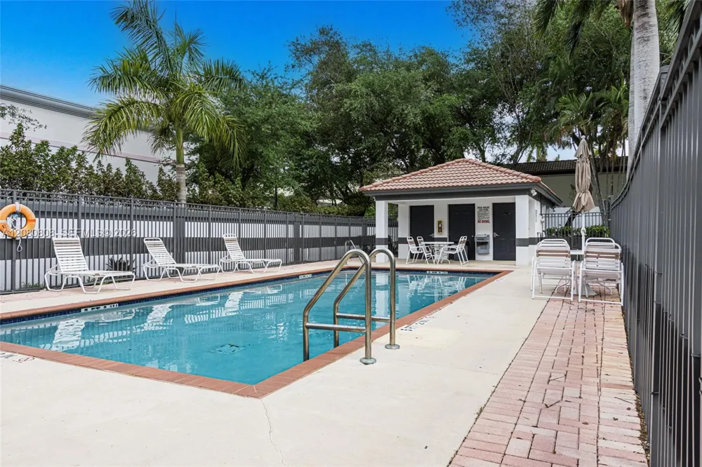 Address Not Shown Sunrise, FL 33322