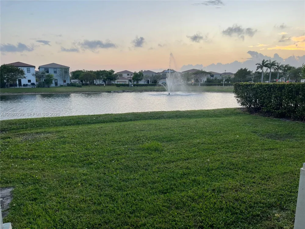 616 NE 193rd St Miami, FL 33179