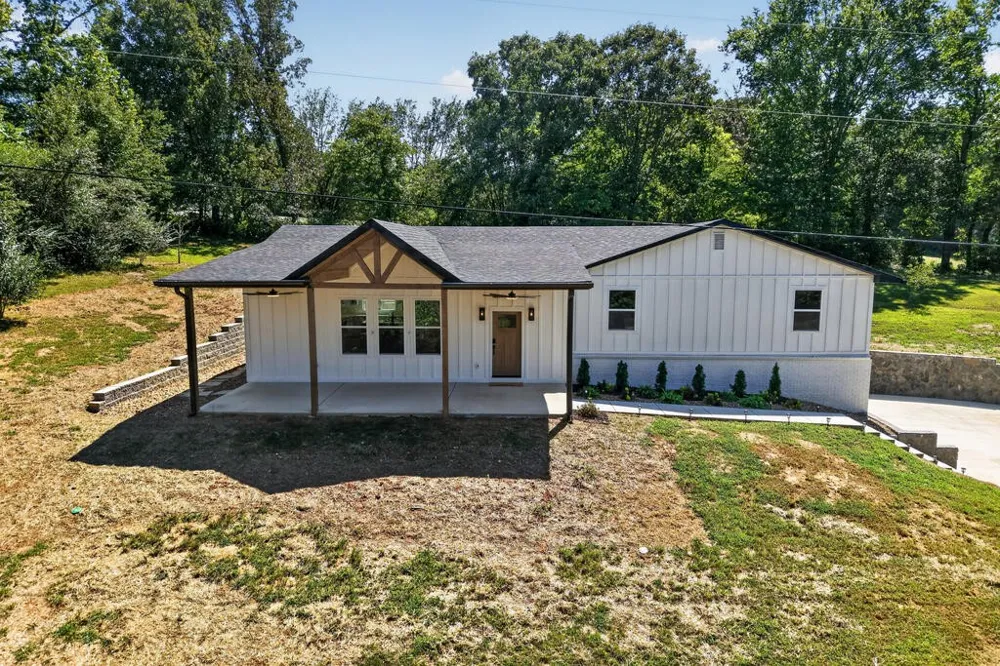 3132 Fowler Montgomery Rd Cookeville, TN 38506