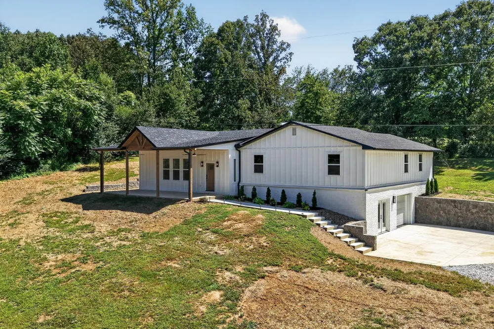 3132 Fowler Montgomery Rd Cookeville, TN 38506