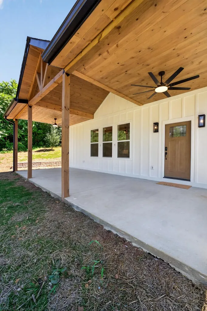 3132 Fowler Montgomery Rd Cookeville, TN 38506