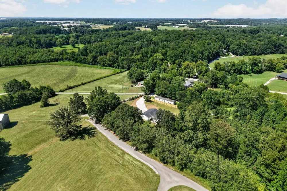 3132 Fowler Montgomery Rd Cookeville, TN 38506