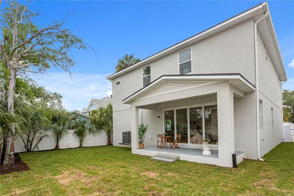 6830 S DE SOTO STREET Tampa, FL 33616