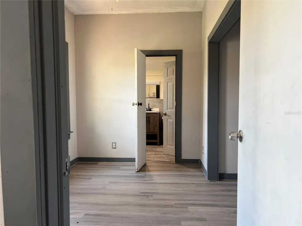 526 14TH AVENUE S St Petersburg, FL 33701