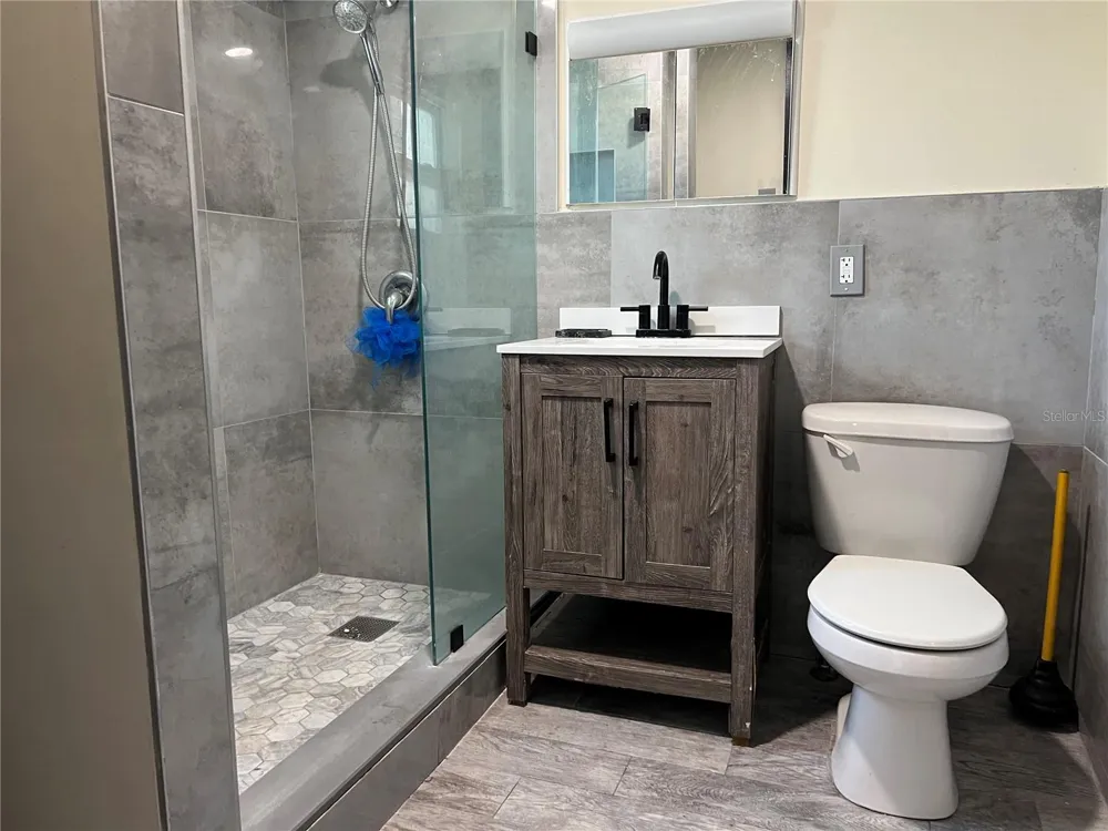 526 14TH AVENUE S St Petersburg, FL 33701