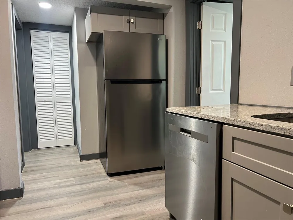 526 14TH AVENUE S St Petersburg, FL 33701