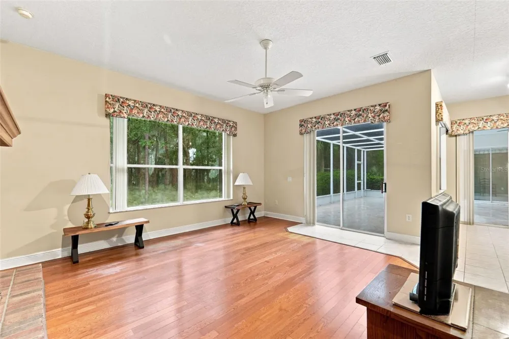 1830 GLENWOOD OAKS LANE Deland, FL 32720