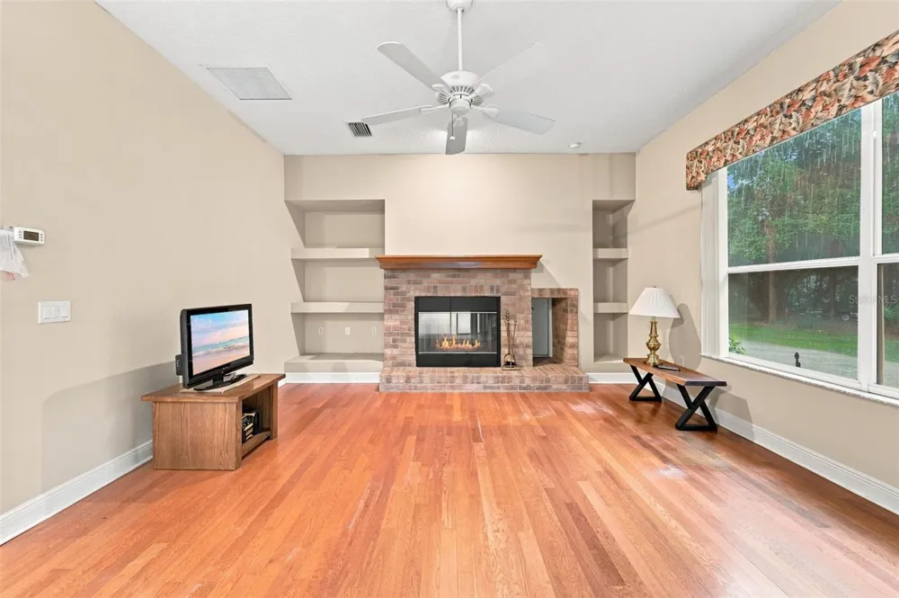 1830 GLENWOOD OAKS LANE Deland, FL 32720