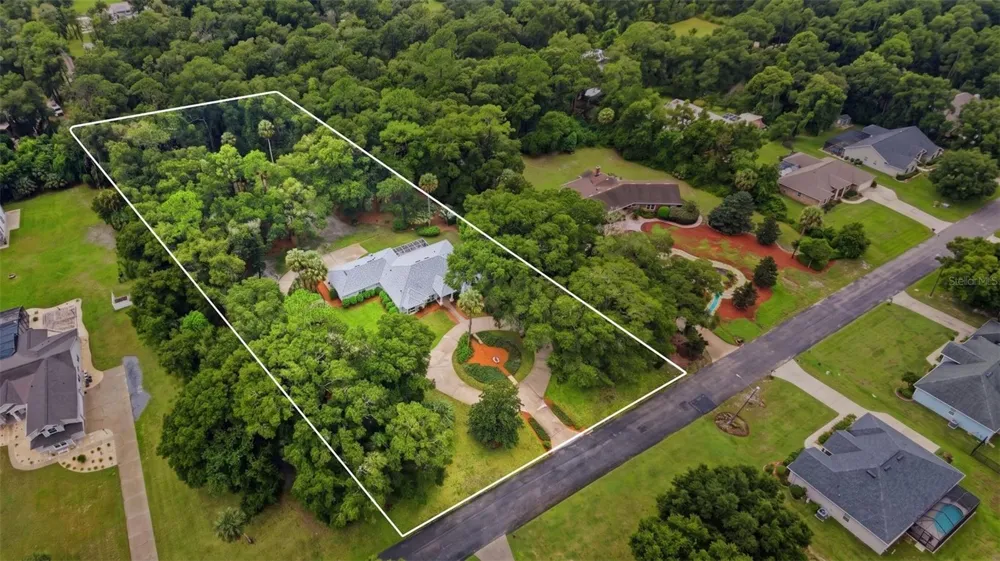 1830 GLENWOOD OAKS LANE Deland, FL 32720