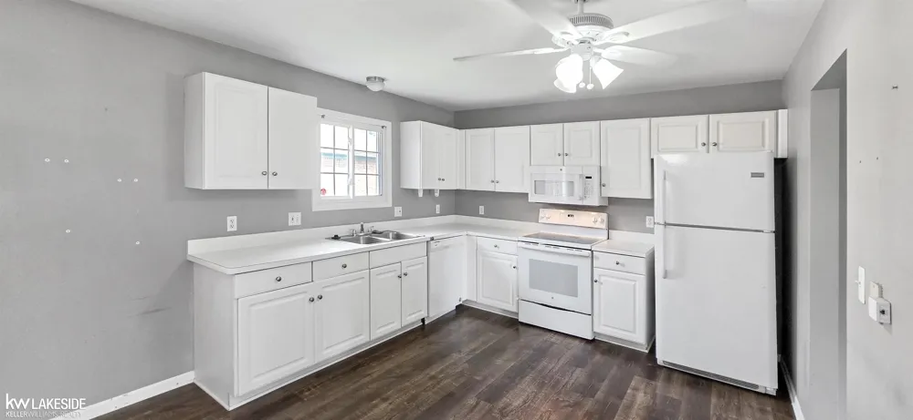 45431 Nottingham Drive Macomb Township, MI 48044