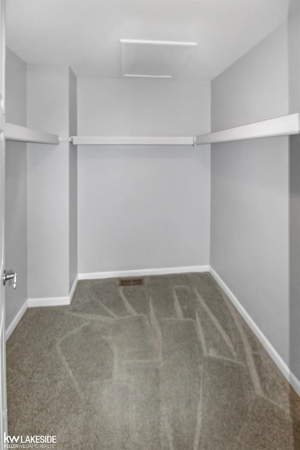 45431 Nottingham Drive Macomb Township, MI 48044