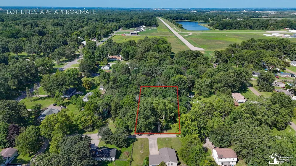 Julia Drive Bedford Township, MI 48144